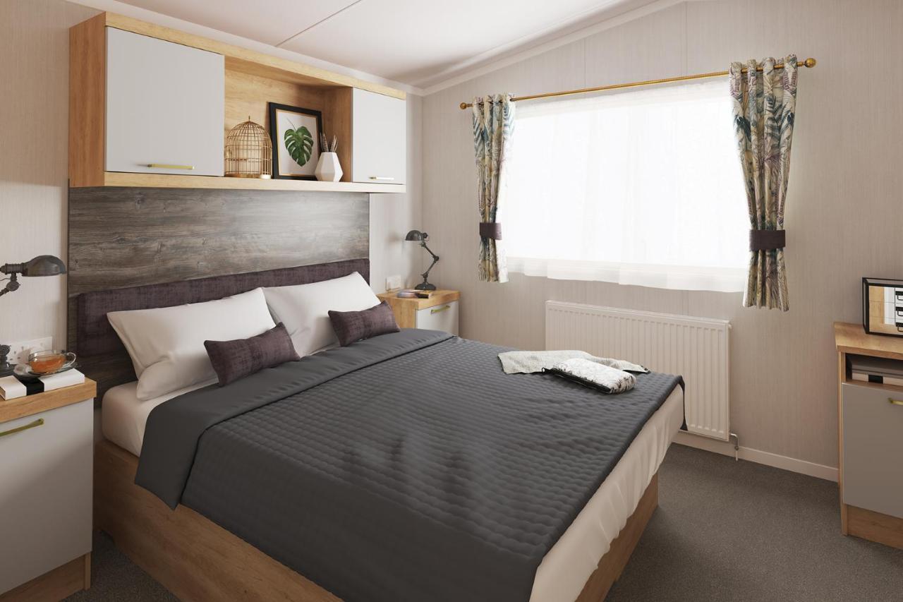 Lydstep Beach Bayview 3-Bedroom Holiday Home Тенби Экстерьер фото